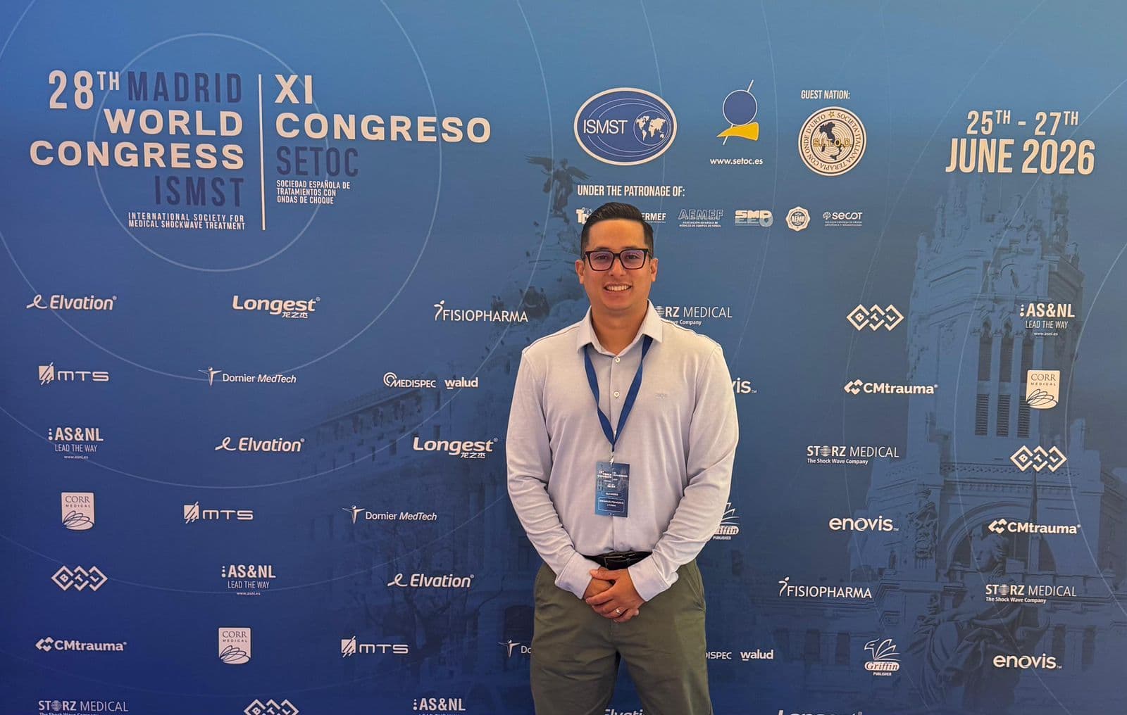 Msc. Enmanuel Li en congreso internacional